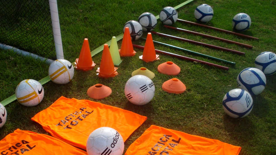 tribu enviar Reunión Comprar material de entrenamiento para fútbol: Mejora tu juego YA | L4F